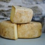 Full Fat Cheese and Cream Linked to Lower Dementia Risk, Swedish Scientists Say alexander-maasch-KaK2jp8ie8s-unsplash