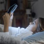 Nedostatak sna i ekranizam: kako utječu na pažnju i zdravlje djece